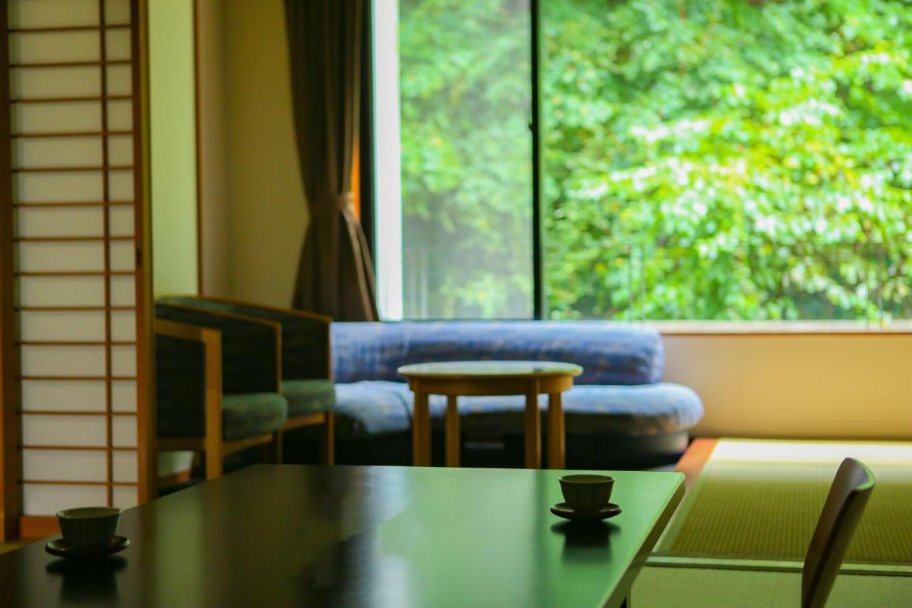 Ooedo Onsen Monogatari Ikaho Hotel Shibukawa Exterior photo